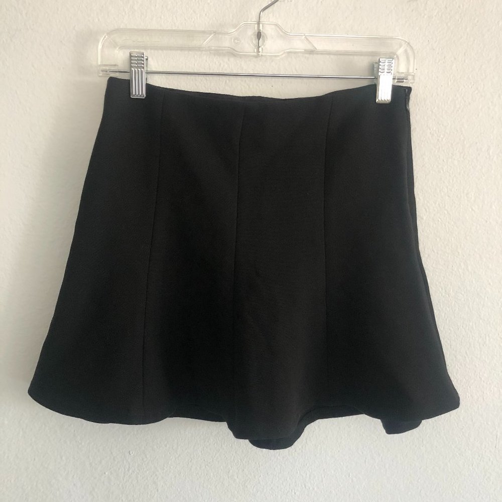 Zara Women Flared Skirt (S)
